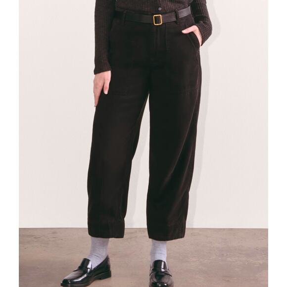 NWOT Everlane The Utility Barrel Pant in Buttersoft Black Size 16 - Picture 1 of 8